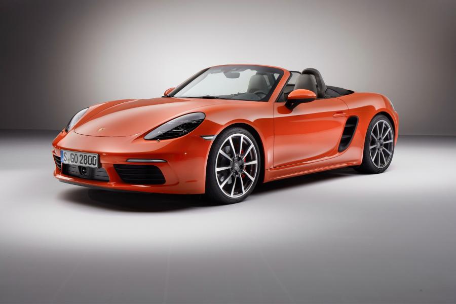  Porsche 718 Boxster S 2016 года  (фото 12 из 34)